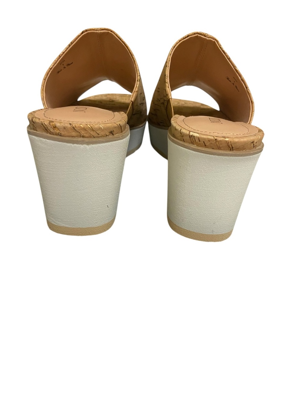 NYDJ Women’s Rysa Cork Slip-On Wedge Sandals Gold Accents Size 9 NWOT Neutral - Picture 11 of 13